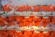 夹来的娃娃，含“剧毒”甲醛？